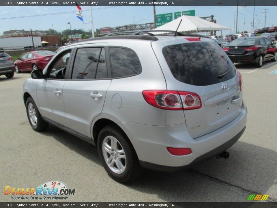 2010 Hyundai Santa Fe GLS 4WD Radiant Silver / Gray Photo #7