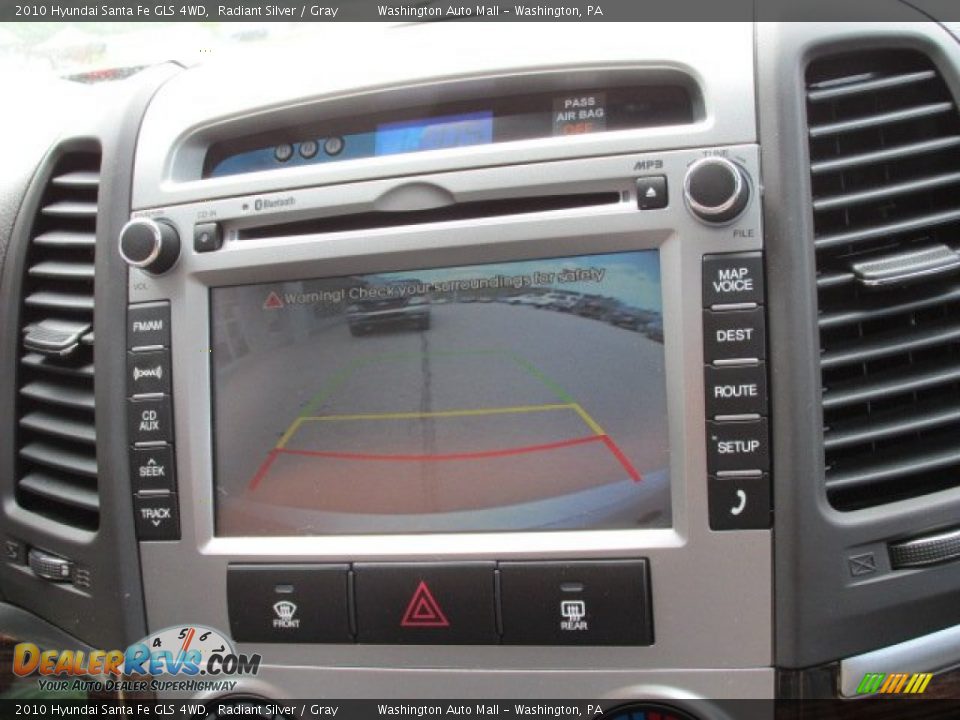 2010 Hyundai Santa Fe GLS 4WD Radiant Silver / Gray Photo #14