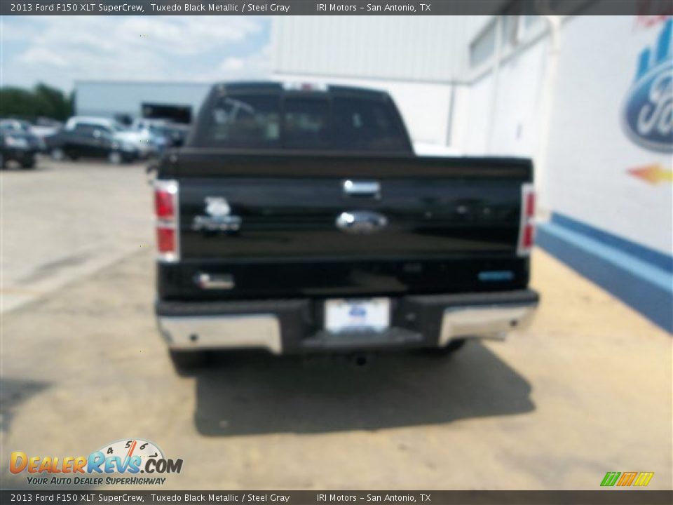 2013 Ford F150 XLT SuperCrew Tuxedo Black Metallic / Steel Gray Photo #5
