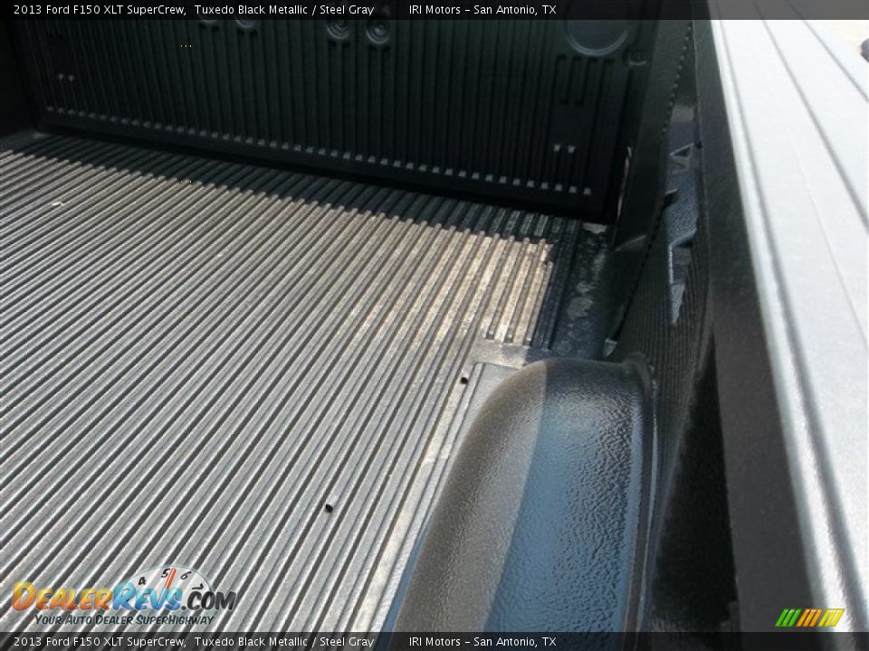 2013 Ford F150 XLT SuperCrew Tuxedo Black Metallic / Steel Gray Photo #20