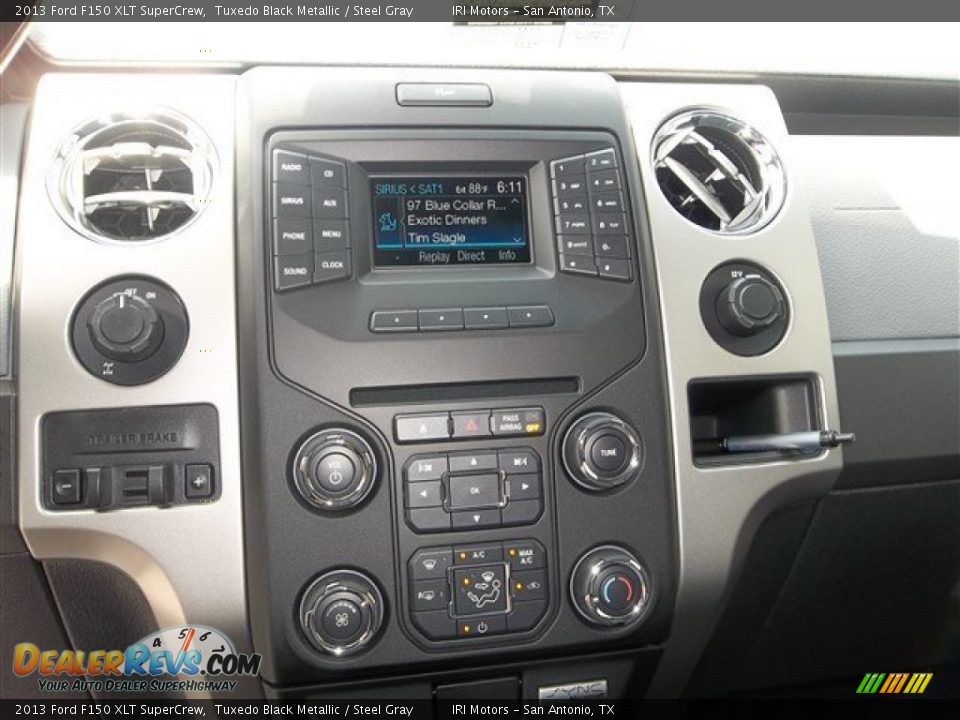 2013 Ford F150 XLT SuperCrew Tuxedo Black Metallic / Steel Gray Photo #14