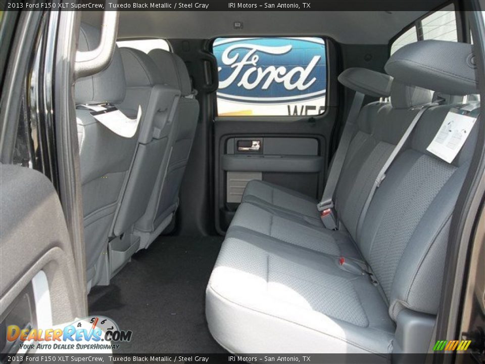 2013 Ford F150 XLT SuperCrew Tuxedo Black Metallic / Steel Gray Photo #17