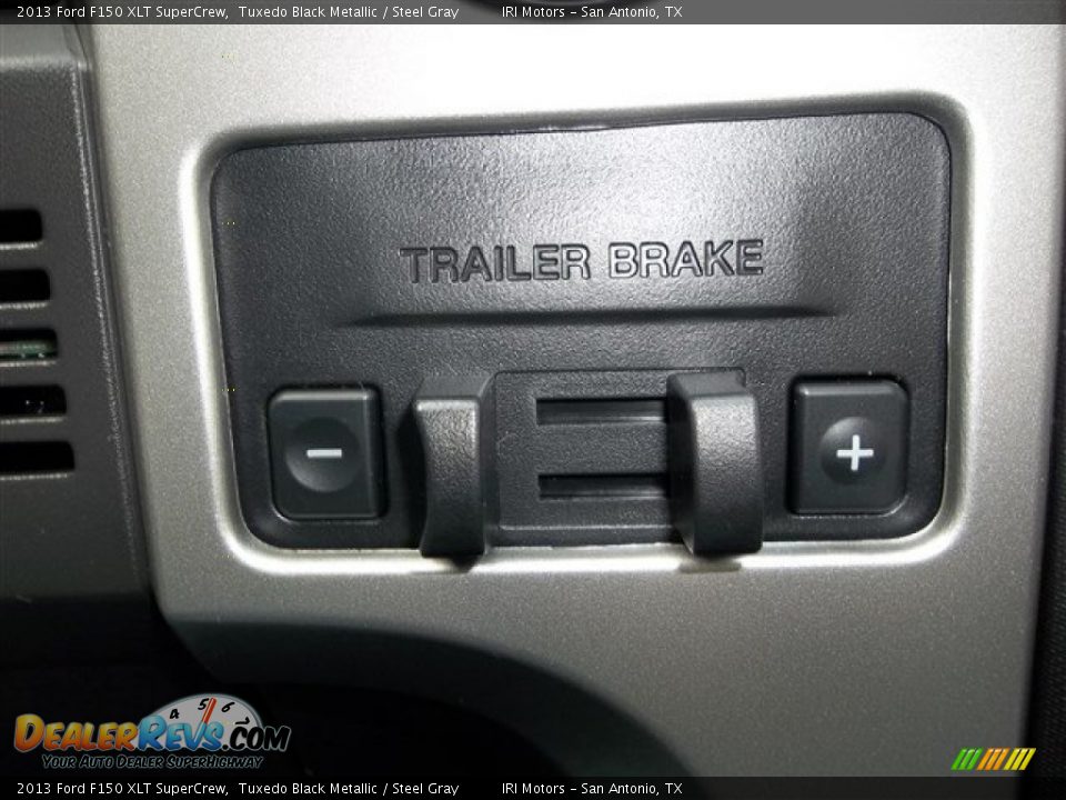 2013 Ford F150 XLT SuperCrew Tuxedo Black Metallic / Steel Gray Photo #18