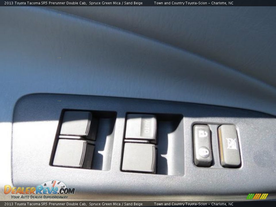 2013 Toyota Tacoma SR5 Prerunner Double Cab Spruce Green Mica / Sand Beige Photo #12