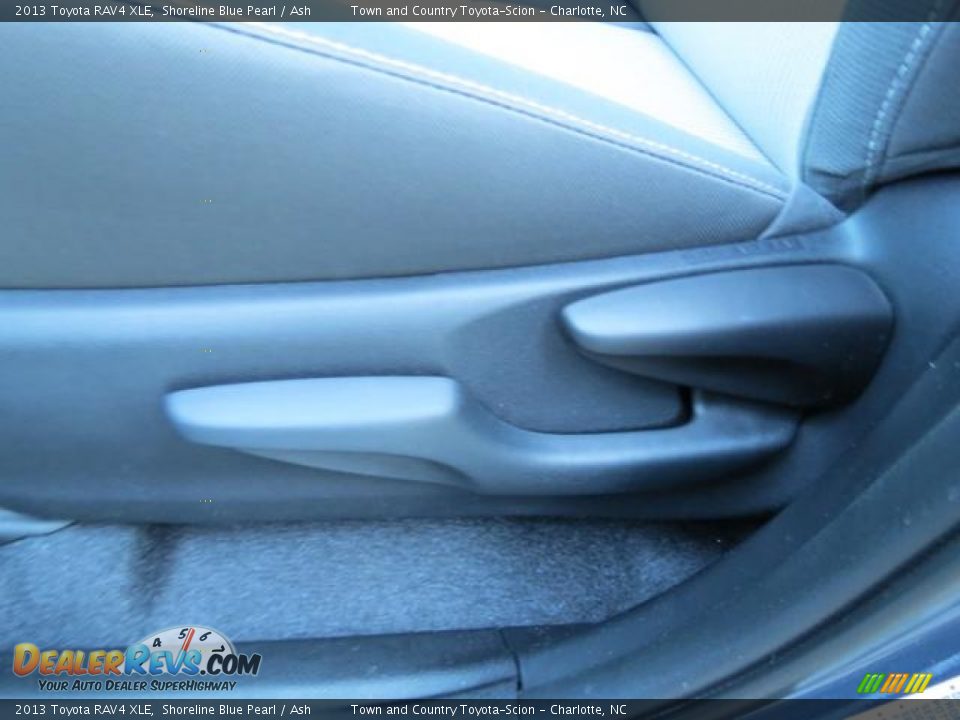 2013 Toyota RAV4 XLE Shoreline Blue Pearl / Ash Photo #11