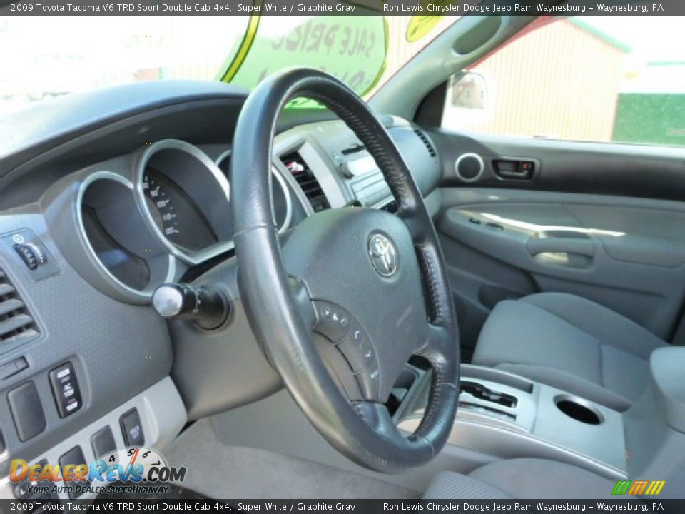 2009 Toyota Tacoma V6 TRD Sport Double Cab 4x4 Super White / Graphite Gray Photo #16
