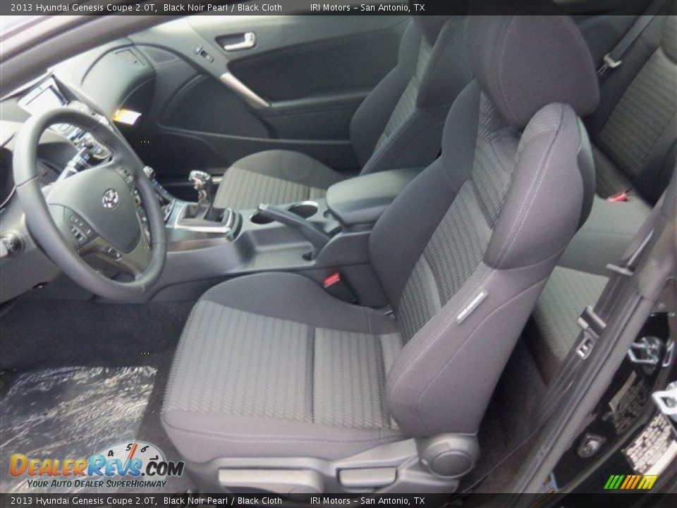 2013 Hyundai Genesis Coupe 2.0T Black Noir Pearl / Black Cloth Photo #10