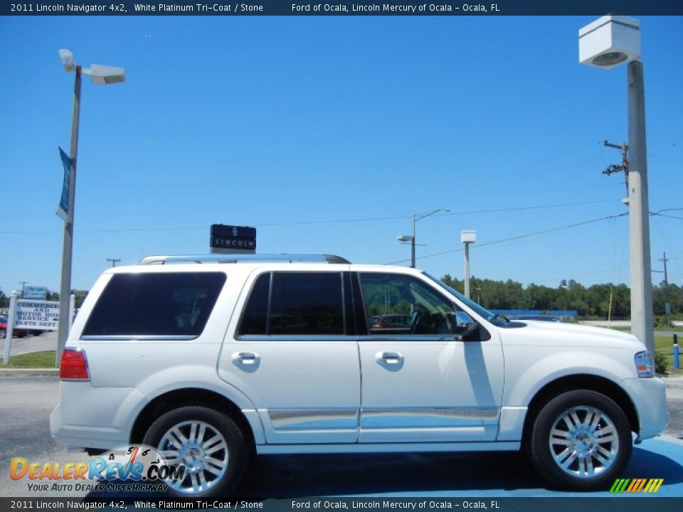 2011 Lincoln Navigator 4x2 White Platinum Tri-Coat / Stone Photo #6