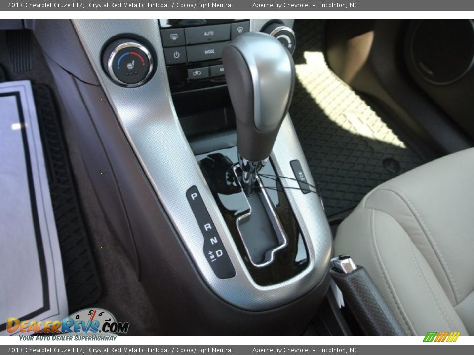 2013 Chevrolet Cruze LTZ Crystal Red Metallic Tintcoat / Cocoa/Light Neutral Photo #11