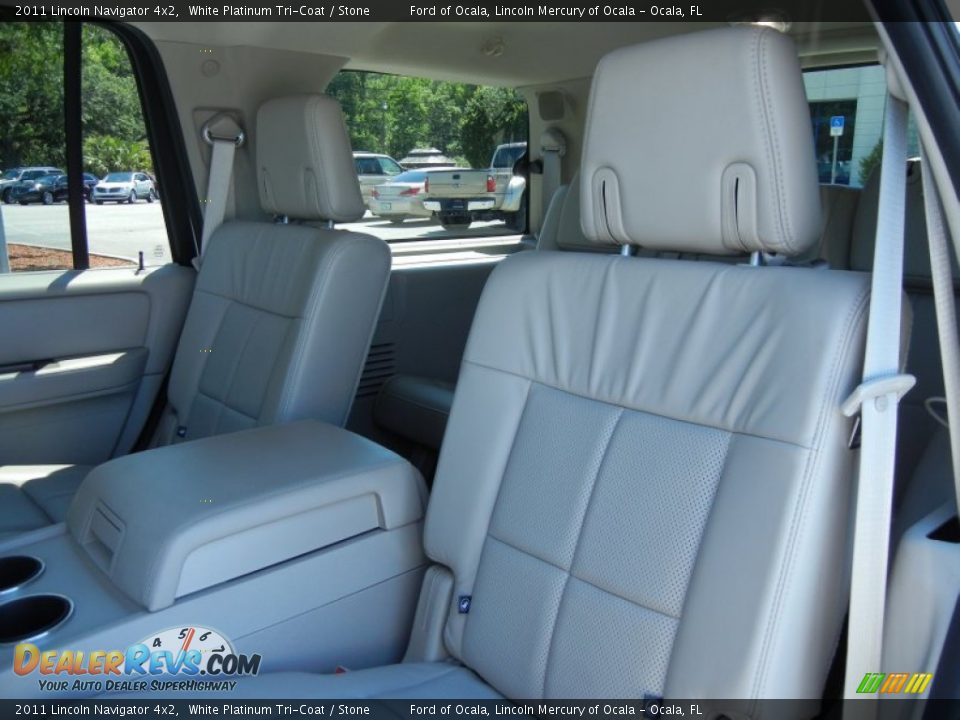 2011 Lincoln Navigator 4x2 White Platinum Tri-Coat / Stone Photo #15