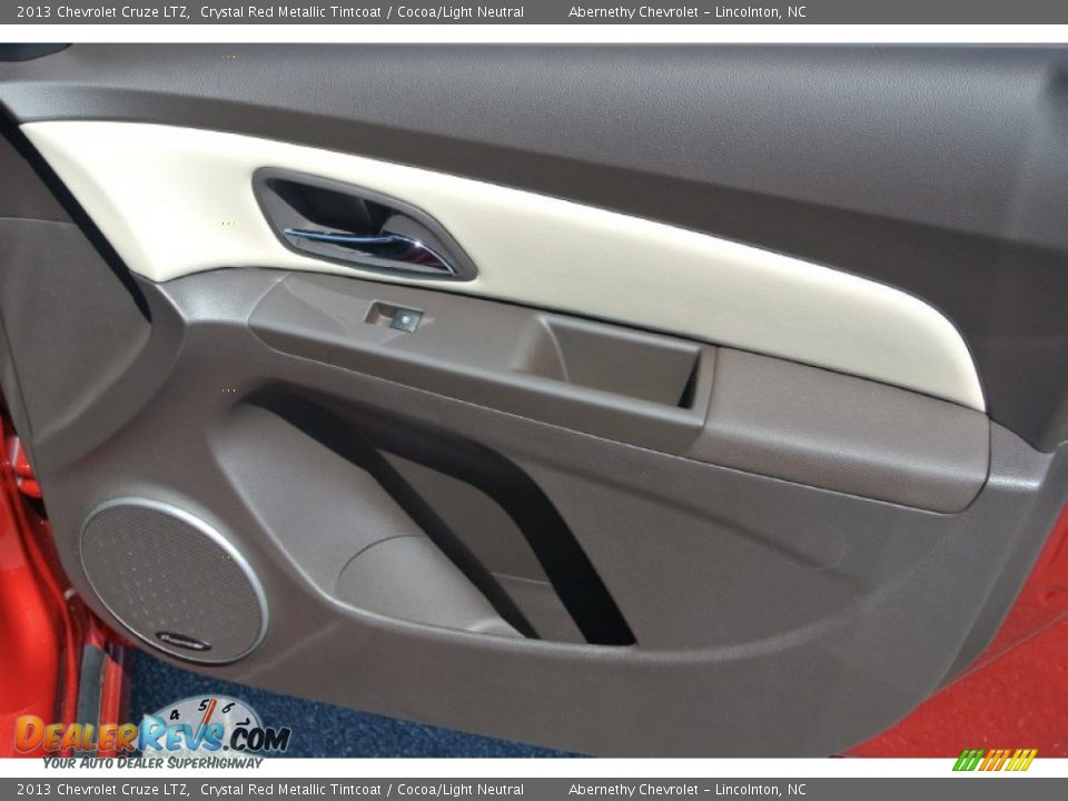 2013 Chevrolet Cruze LTZ Crystal Red Metallic Tintcoat / Cocoa/Light Neutral Photo #20