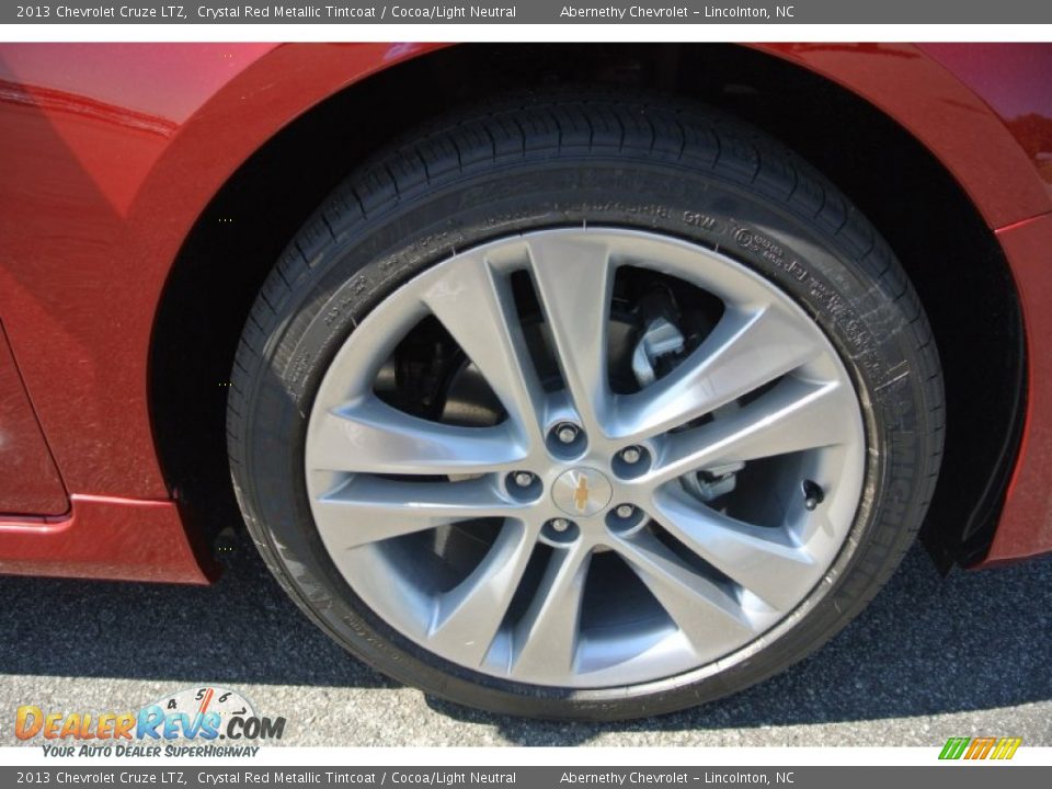 2013 Chevrolet Cruze LTZ Crystal Red Metallic Tintcoat / Cocoa/Light Neutral Photo #21