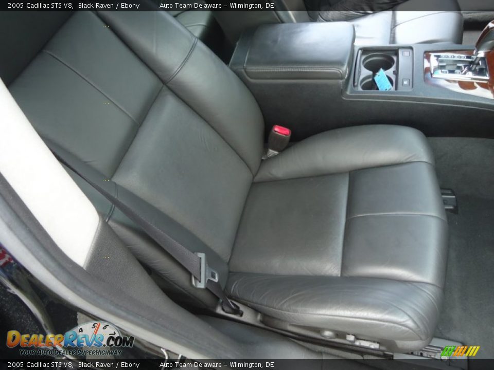 2005 Cadillac STS V8 Black Raven / Ebony Photo #15