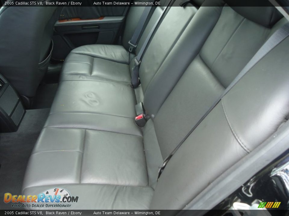2005 Cadillac STS V8 Black Raven / Ebony Photo #17