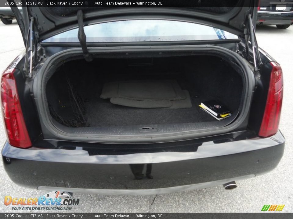 2005 Cadillac STS V8 Black Raven / Ebony Photo #21