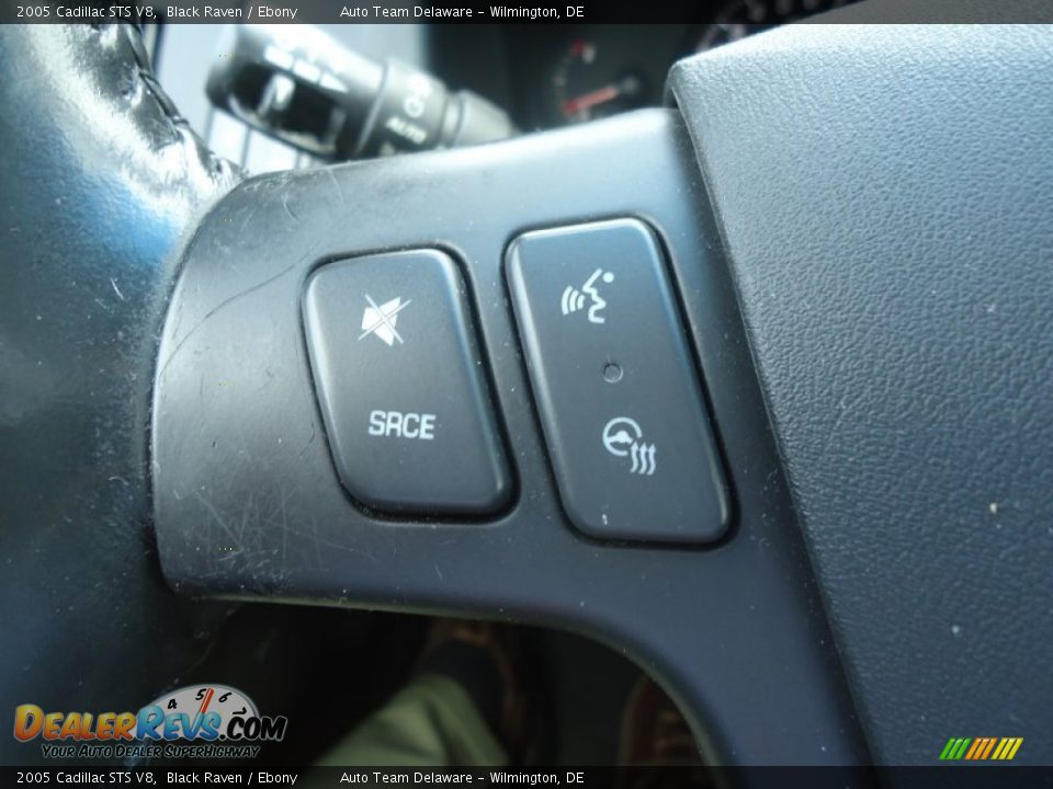 2005 Cadillac STS V8 Black Raven / Ebony Photo #28