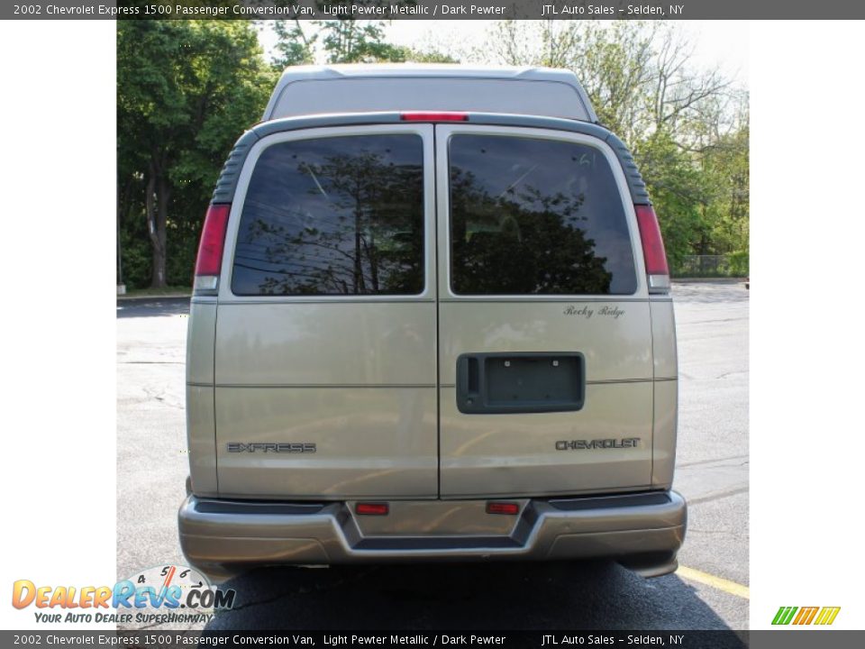 2002 Chevrolet Express 1500 Passenger Conversion Van Light Pewter Metallic / Dark Pewter Photo #5
