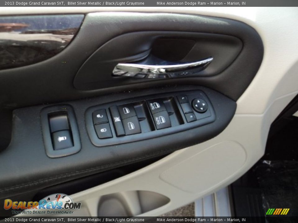2013 Dodge Grand Caravan SXT Billet Silver Metallic / Black/Light Graystone Photo #10