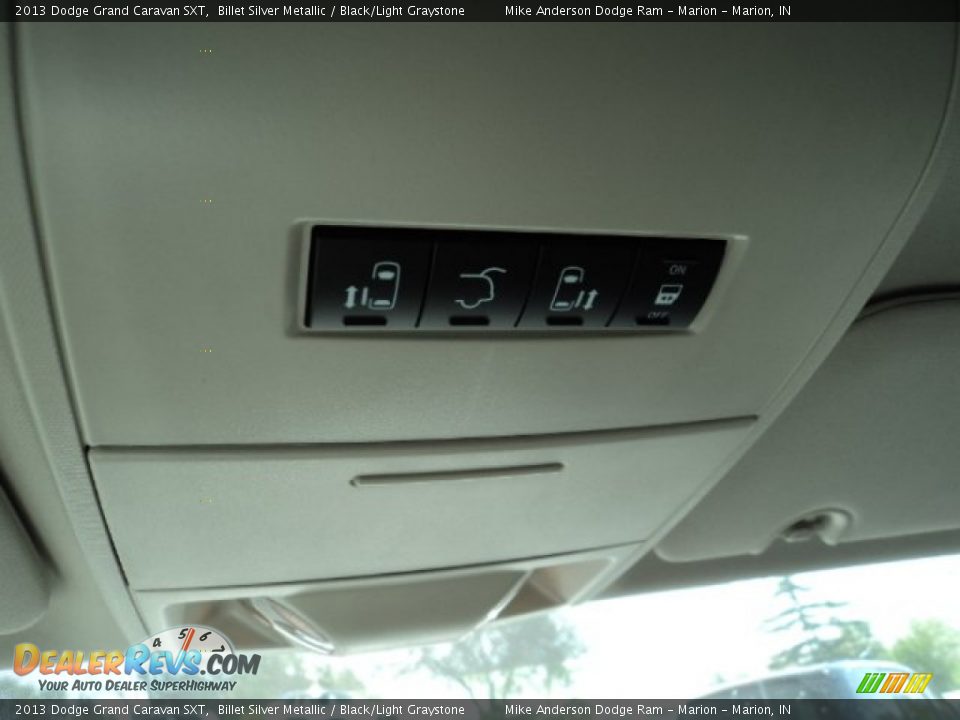 2013 Dodge Grand Caravan SXT Billet Silver Metallic / Black/Light Graystone Photo #14