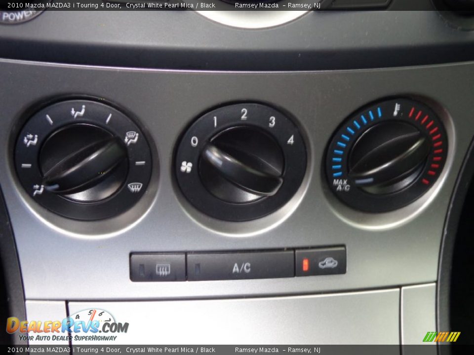 2010 Mazda MAZDA3 i Touring 4 Door Crystal White Pearl Mica / Black Photo #28