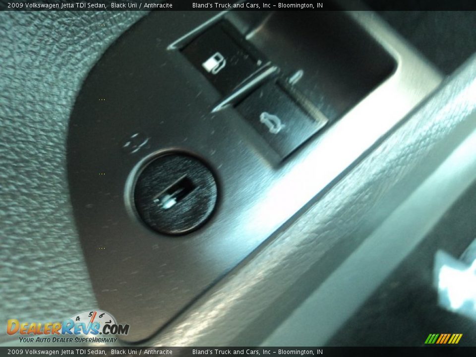 2009 Volkswagen Jetta TDI Sedan Black Uni / Anthracite Photo #12