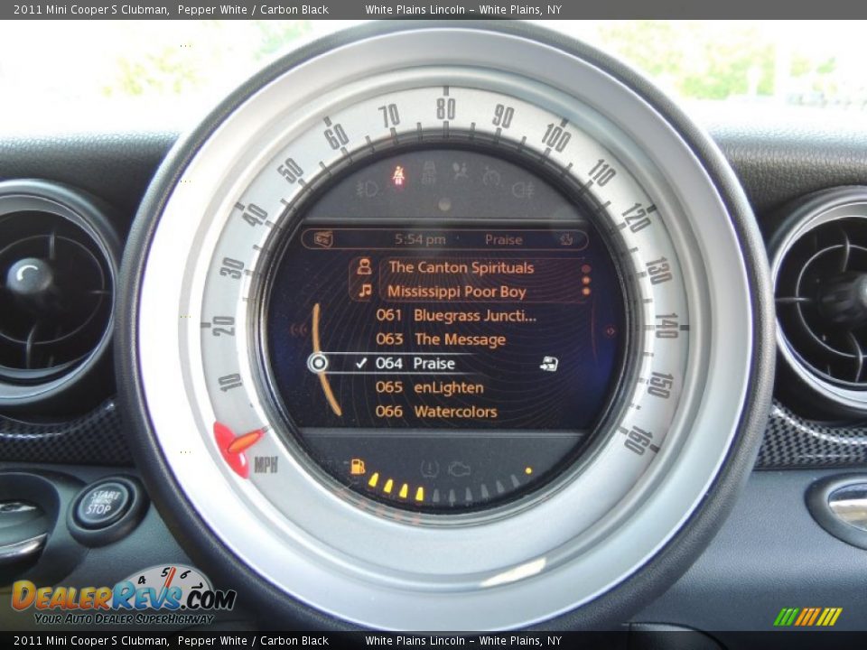 2011 Mini Cooper S Clubman Pepper White / Carbon Black Photo #18