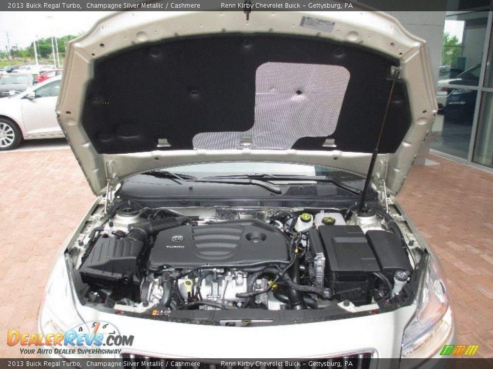 2013 Buick Regal Turbo Champagne Silver Metallic / Cashmere Photo #16
