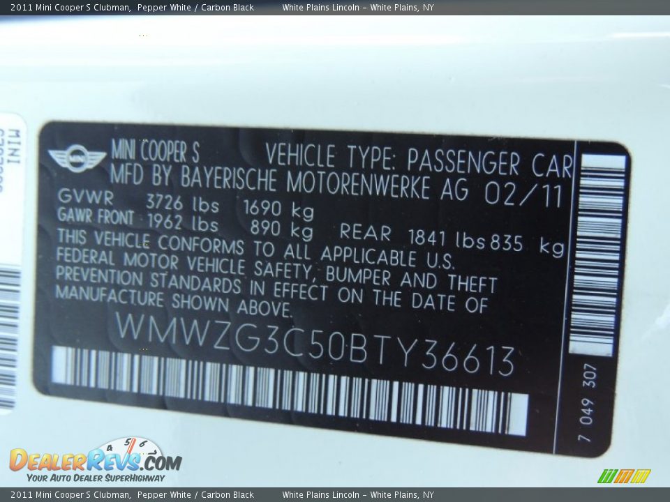 2011 Mini Cooper S Clubman Pepper White / Carbon Black Photo #27