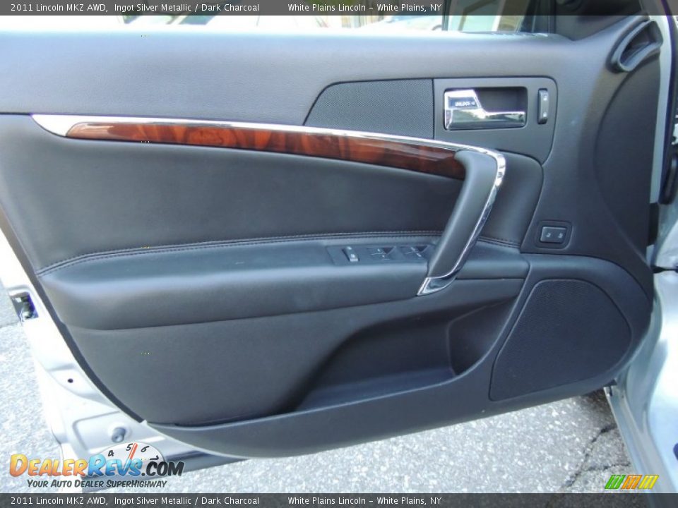 2011 Lincoln MKZ AWD Ingot Silver Metallic / Dark Charcoal Photo #14