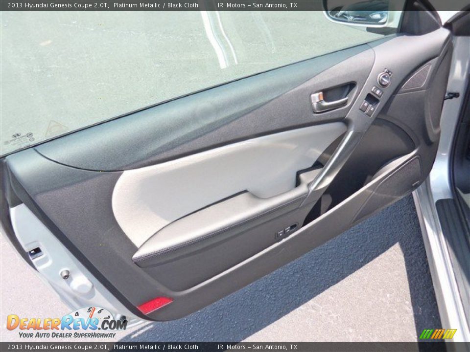 2013 Hyundai Genesis Coupe 2.0T Platinum Metallic / Black Cloth Photo #9