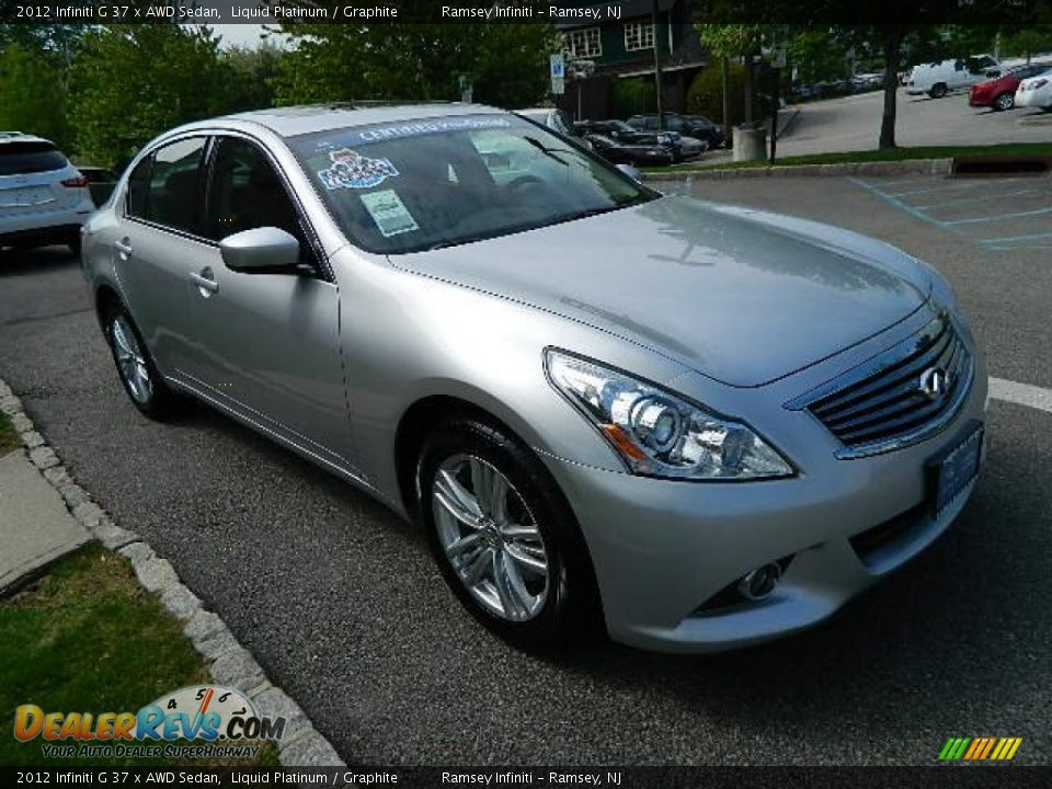 Front 3/4 View of 2012 Infiniti G 37 x AWD Sedan Photo #8