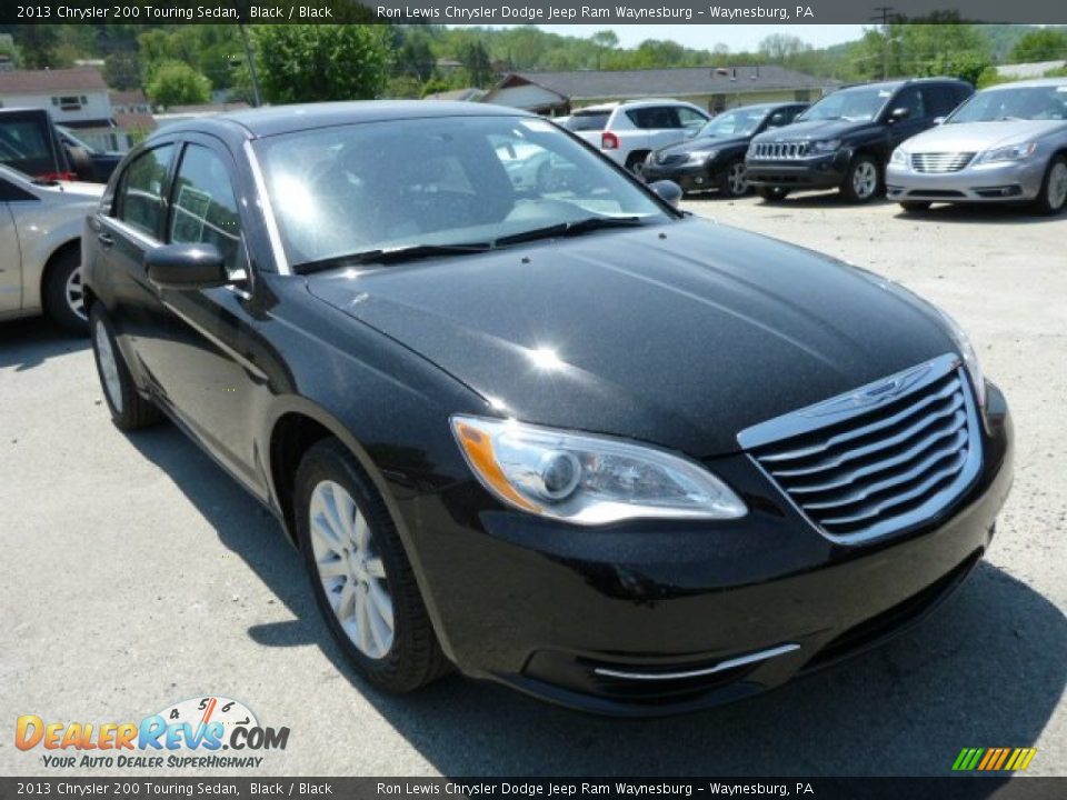 2013 Chrysler 200 Touring Sedan Black / Black Photo #9