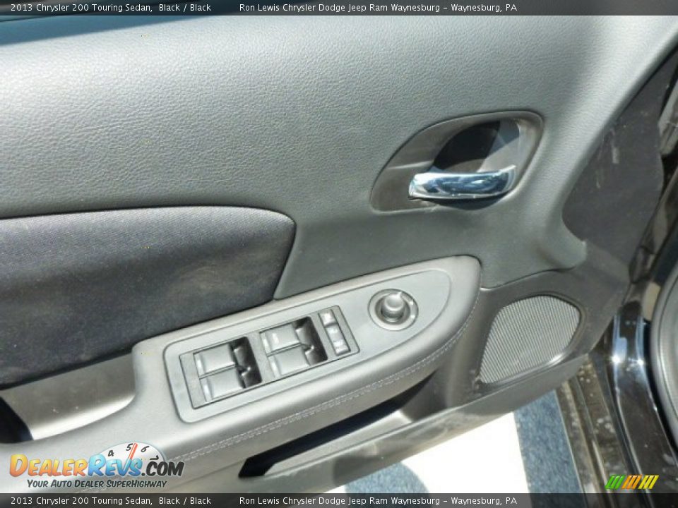 2013 Chrysler 200 Touring Sedan Black / Black Photo #16
