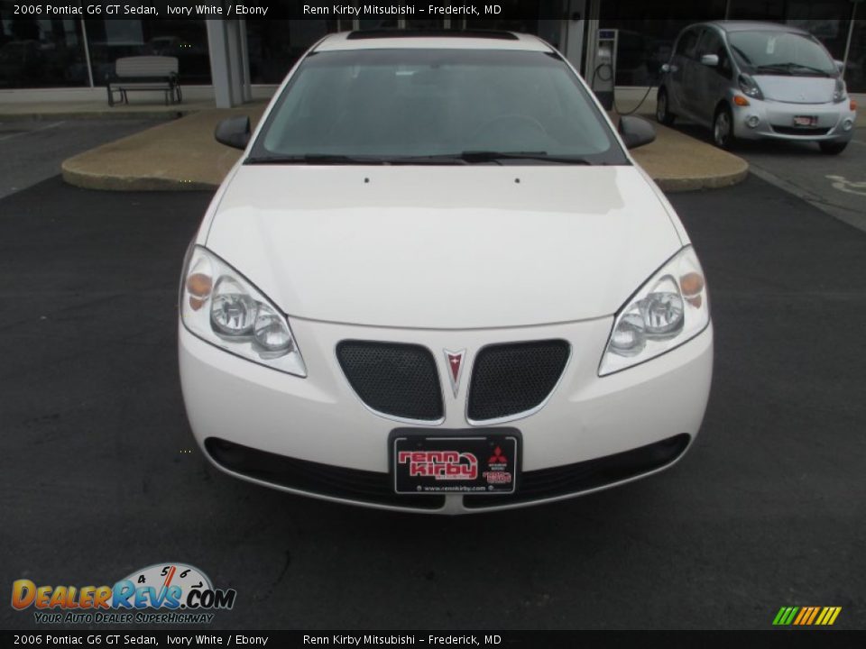 2006 Pontiac G6 GT Sedan Ivory White / Ebony Photo #2