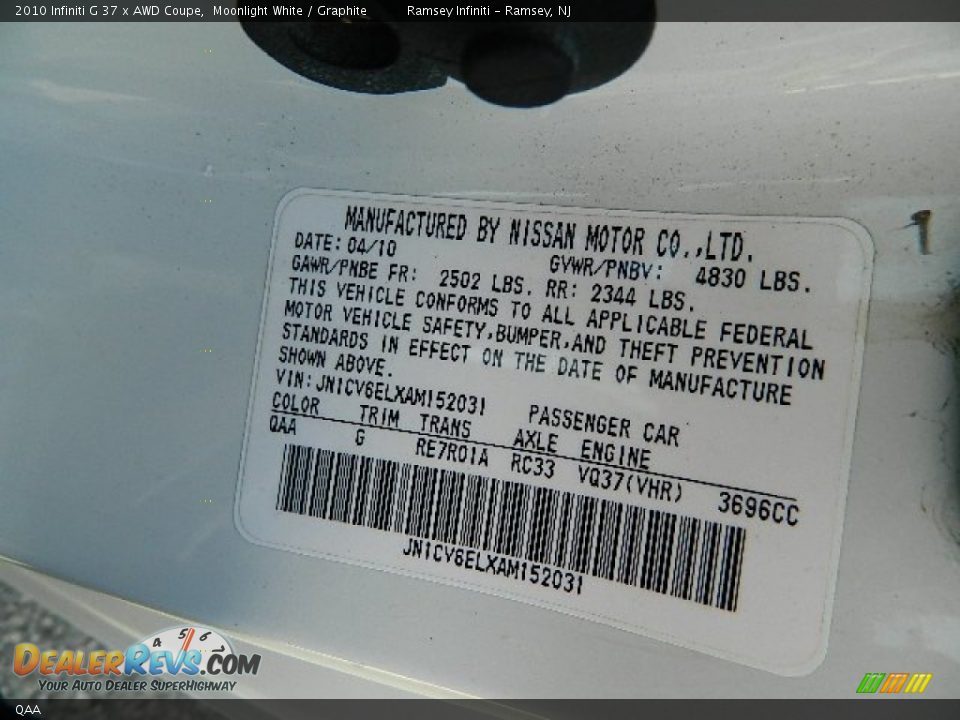 Infiniti Color Code QAA Moonlight White