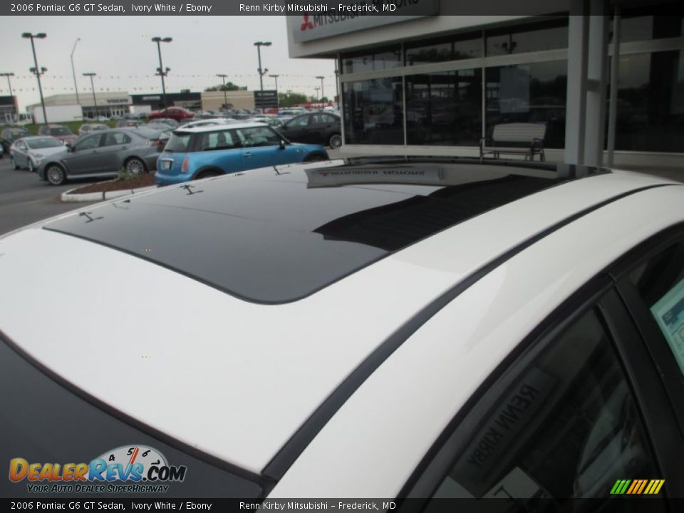 2006 Pontiac G6 GT Sedan Ivory White / Ebony Photo #10