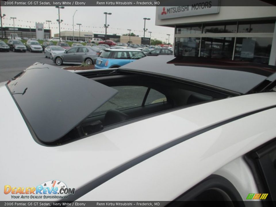 2006 Pontiac G6 GT Sedan Ivory White / Ebony Photo #11