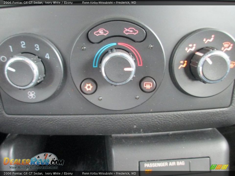 2006 Pontiac G6 GT Sedan Ivory White / Ebony Photo #19
