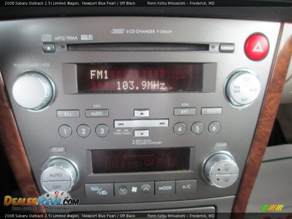Controls of 2008 Subaru Outback 2.5i Limited Wagon Photo #19