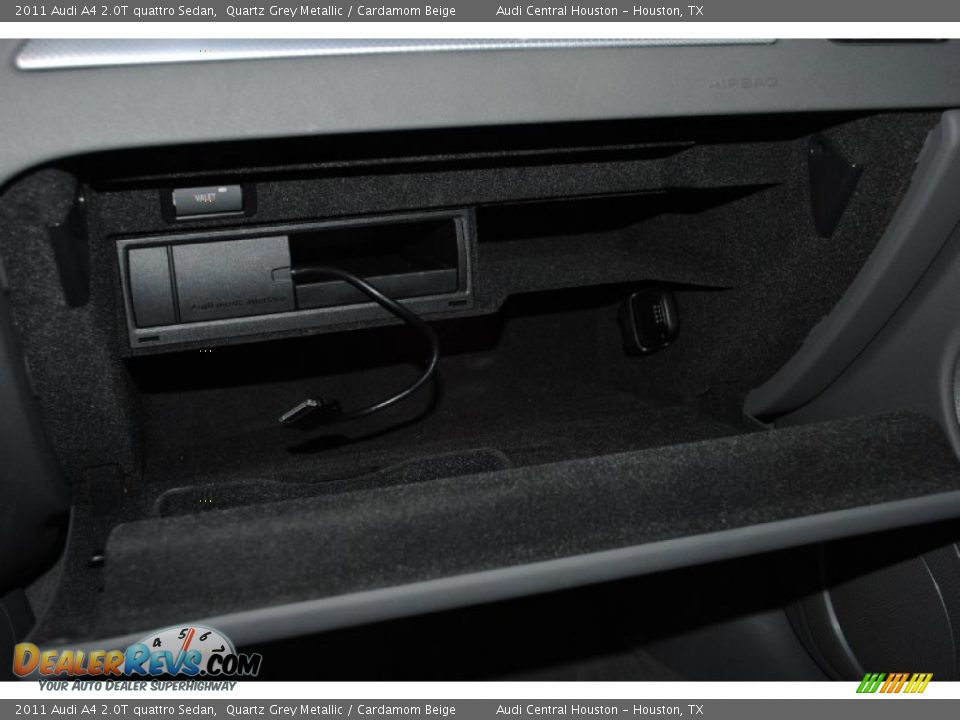 2011 Audi A4 2.0T quattro Sedan Quartz Grey Metallic / Cardamom Beige Photo #18