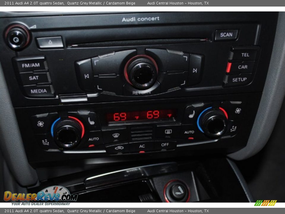Controls of 2011 Audi A4 2.0T quattro Sedan Photo #20