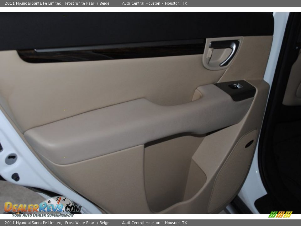 2011 Hyundai Santa Fe Limited Frost White Pearl / Beige Photo #28