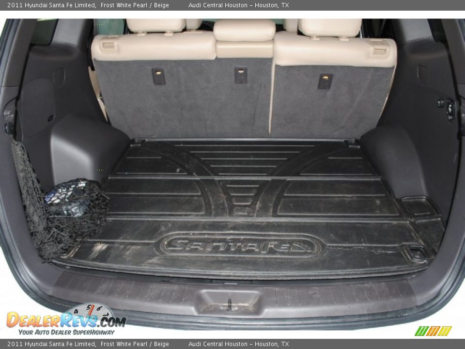 2011 Hyundai Santa Fe Limited Frost White Pearl / Beige Photo #30