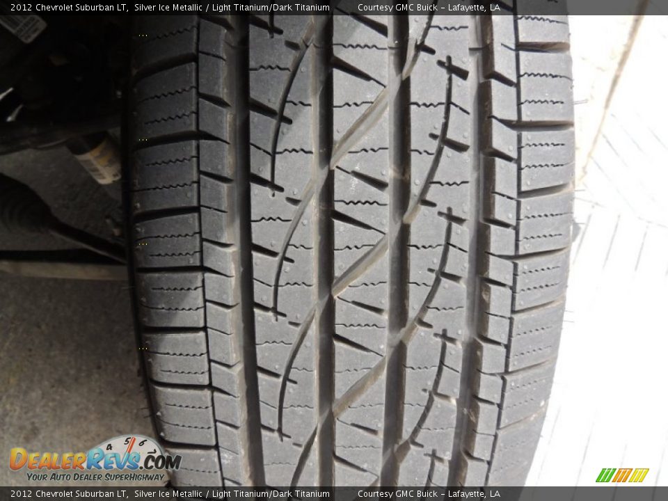 2012 Chevrolet Suburban LT Silver Ice Metallic / Light Titanium/Dark Titanium Photo #28