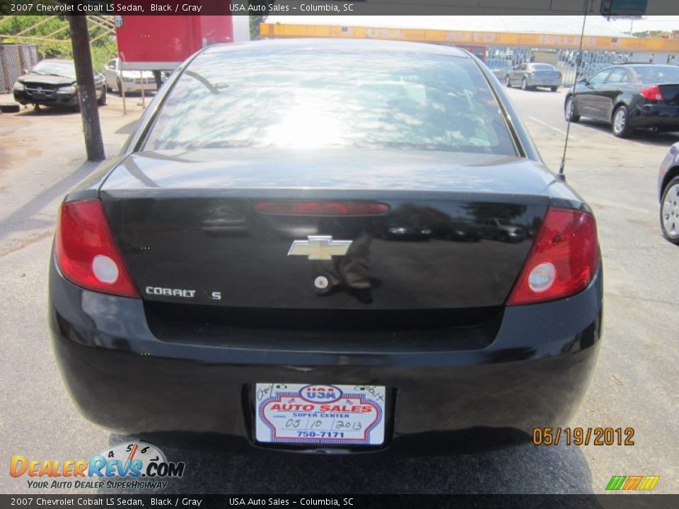 2007 Chevrolet Cobalt LS Sedan Black / Gray Photo #5