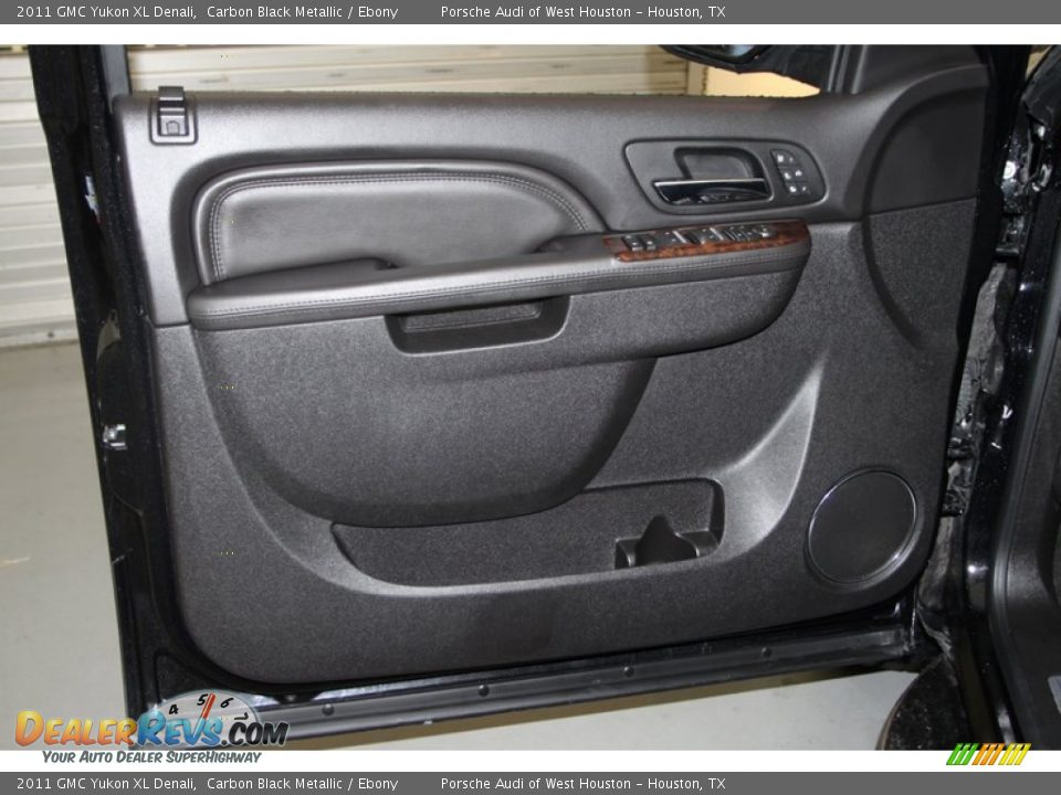 2011 GMC Yukon XL Denali Carbon Black Metallic / Ebony Photo #17