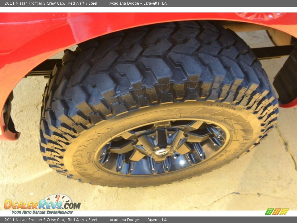 2011 Nissan Frontier S Crew Cab Red Alert / Steel Photo #8