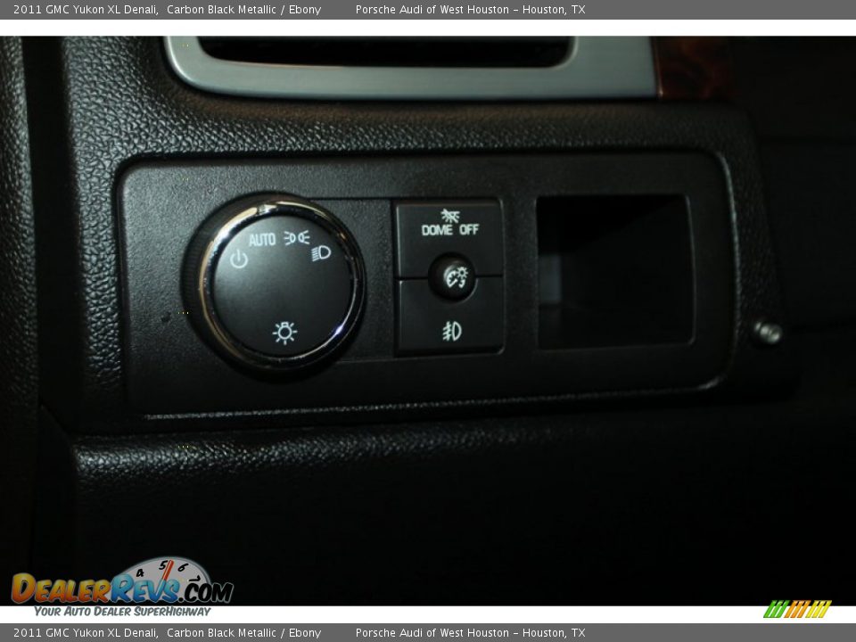 2011 GMC Yukon XL Denali Carbon Black Metallic / Ebony Photo #22