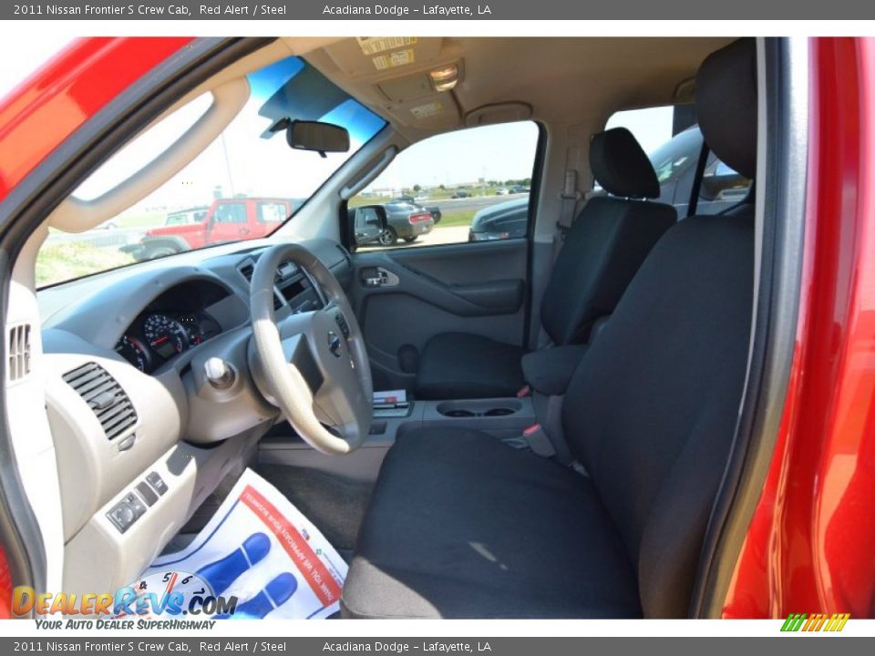 2011 Nissan Frontier S Crew Cab Red Alert / Steel Photo #14
