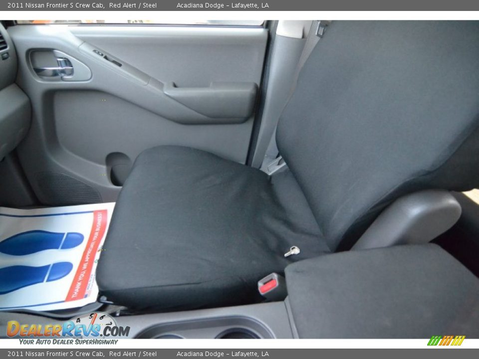 2011 Nissan Frontier S Crew Cab Red Alert / Steel Photo #21